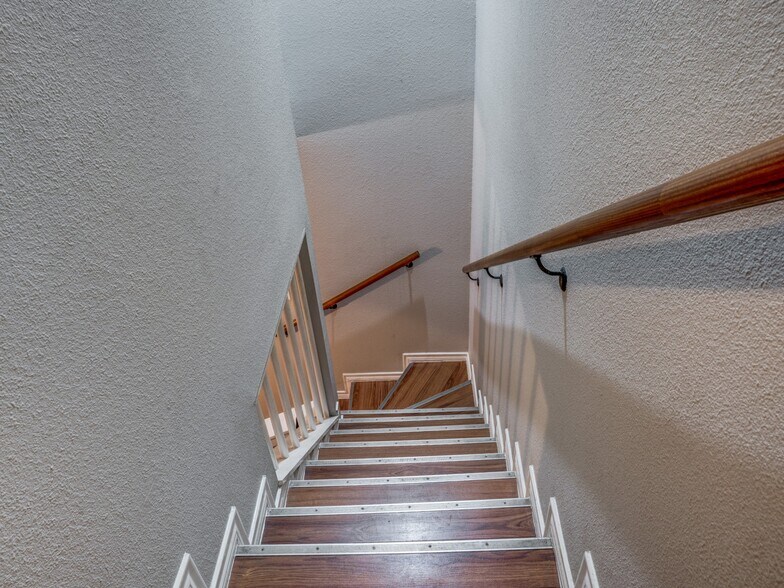 More Photos Of 1221 N Britain Rd, Irving Multifamily For Sale