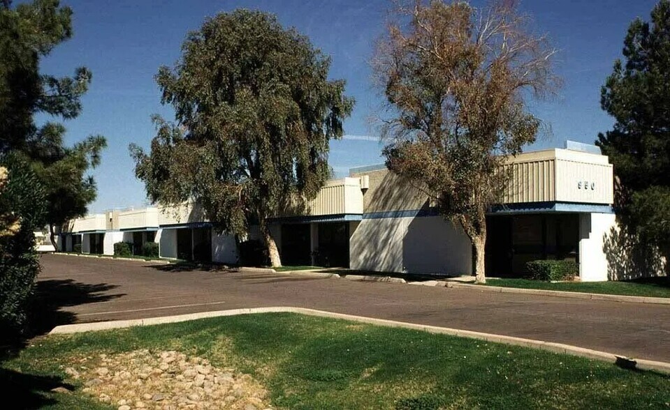 More Photos Of 950 W Birchwood Ave, Mesa Warehouse For Lease