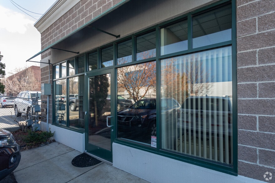 More Photos Of 1455 S 500 W, Bountiful Storefront For Lease