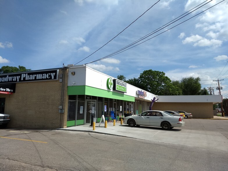 Primary Photo Of 1632 S Broadway Ave, Wichita General Retail For Lease