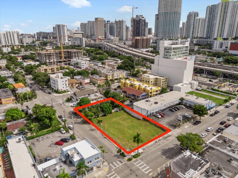 More Photos Of 471 SW 8 St, Miami Land For Sale