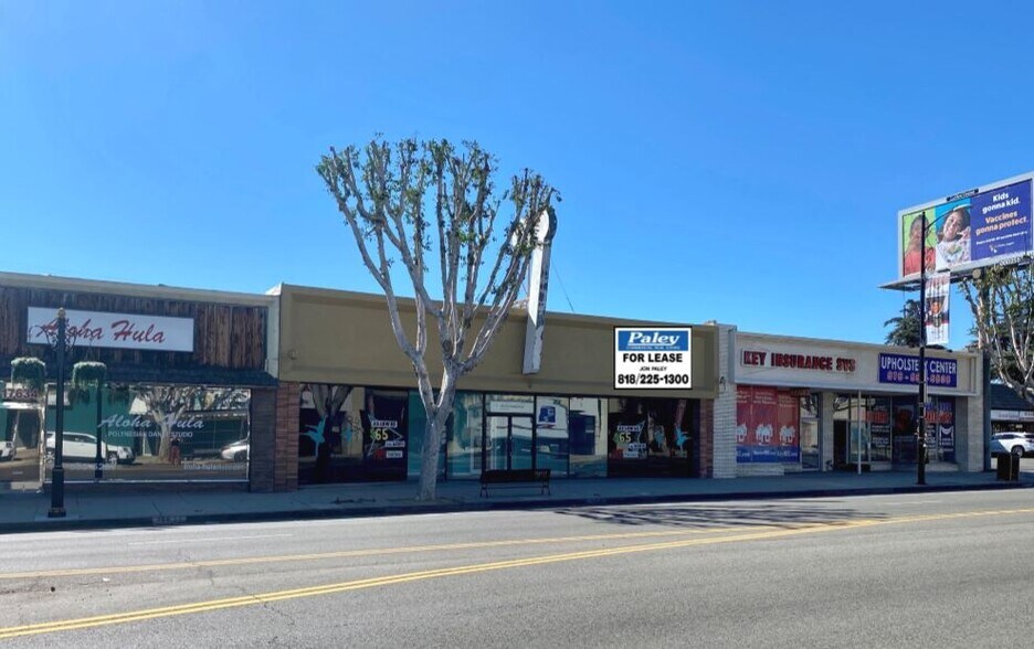 Primary Photo Of 17636 Chatsworth St, Granada Hills Storefront For Lease