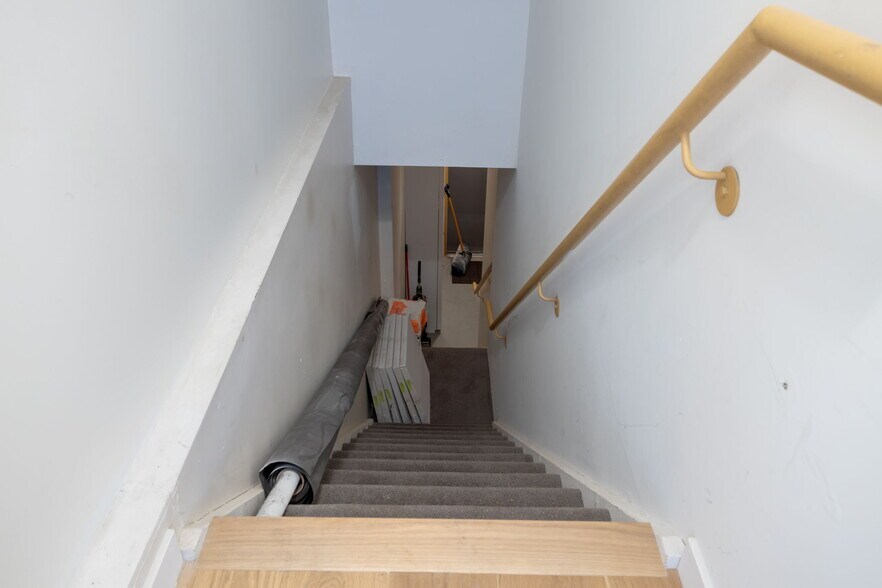 More Photos Of 115 Walnut Ave, Toronto Office For Sale