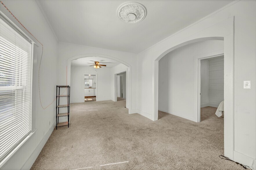 More Photos Of 1206 Dawson St, Wilmington Office Residential For Sale