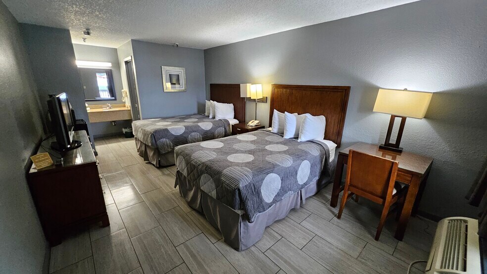 More Photos Of 3200 S Orlando Dr, Sanford Hospitality For Sale