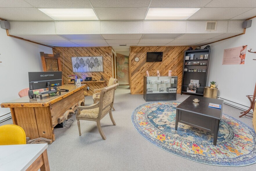 More Photos Of 234 N Main St, Gunnison Medical For Sale