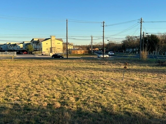 More Photos Of 7804 Cooper Ln, Austin Land For Sale