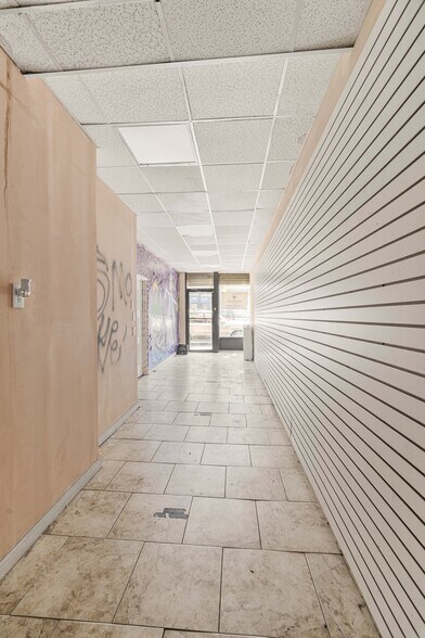 More Photos Of 684 Bay St, Staten Island Storefront Retail Residential For Sale