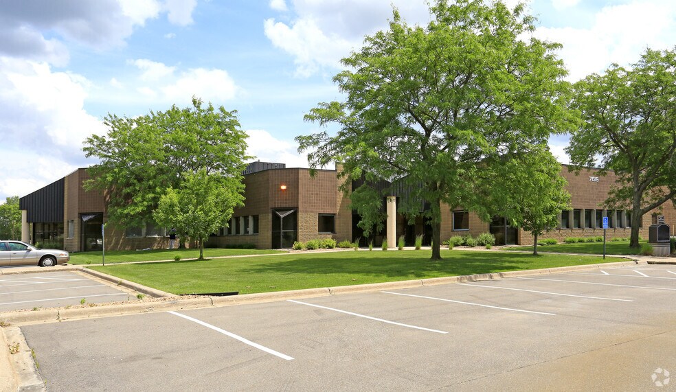 More Photos Of 7615 Golden Triangle Dr, Eden Prairie Light Manufacturing For Lease