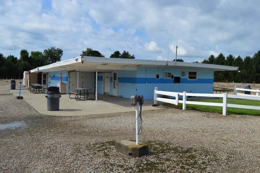 More Photos Of 2420 Main Street, Lancaster Land For Sale
