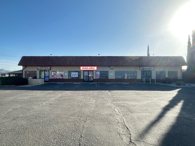 Primary Photo Of 16225 Walnut St, Hesperia Freestanding For Lease