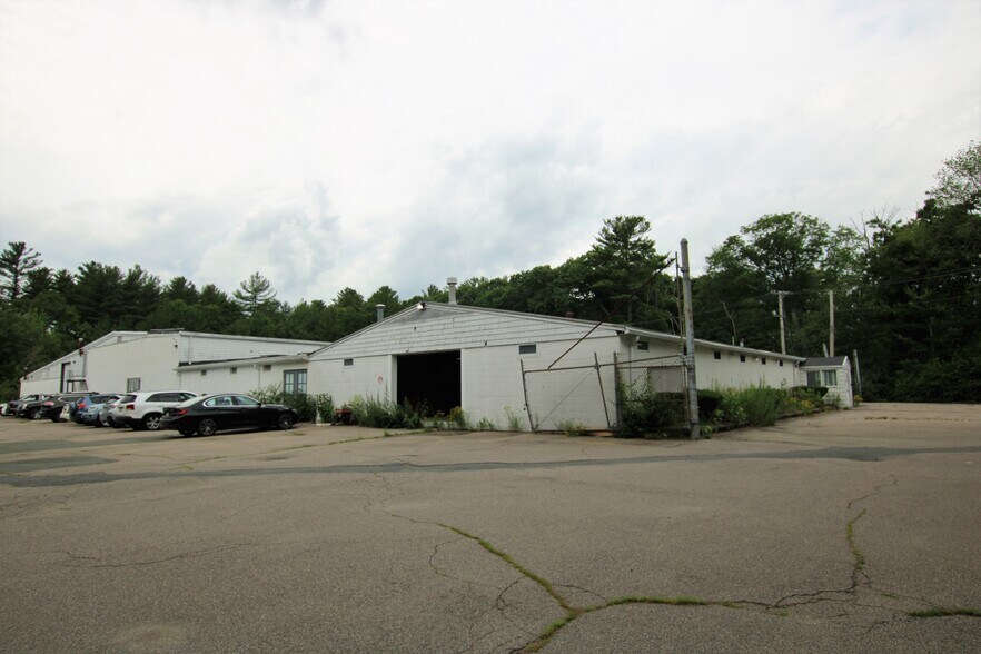 More Photos Of 452 Randolph St, Abington Warehouse For Lease