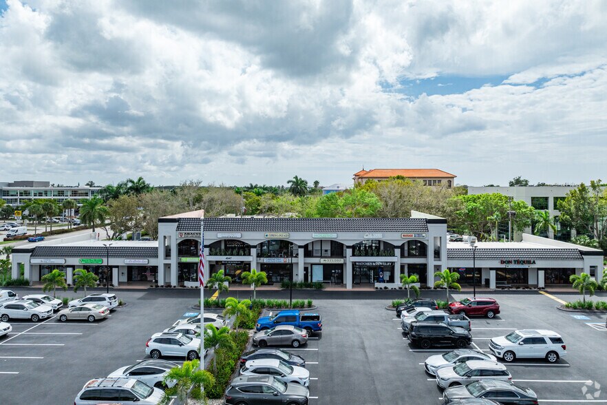 More Photos Of 4947 Tamiami Trl N, Naples Storefront For Lease