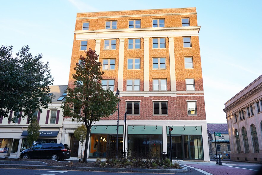 More Photos Of 64-74 North St, Pittsfield Office For Lease