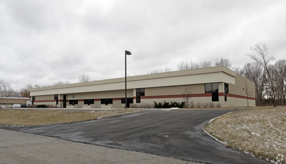 Primary Photo Of 205 Woodcreek Dr, Michigan City Warehouse For Lease