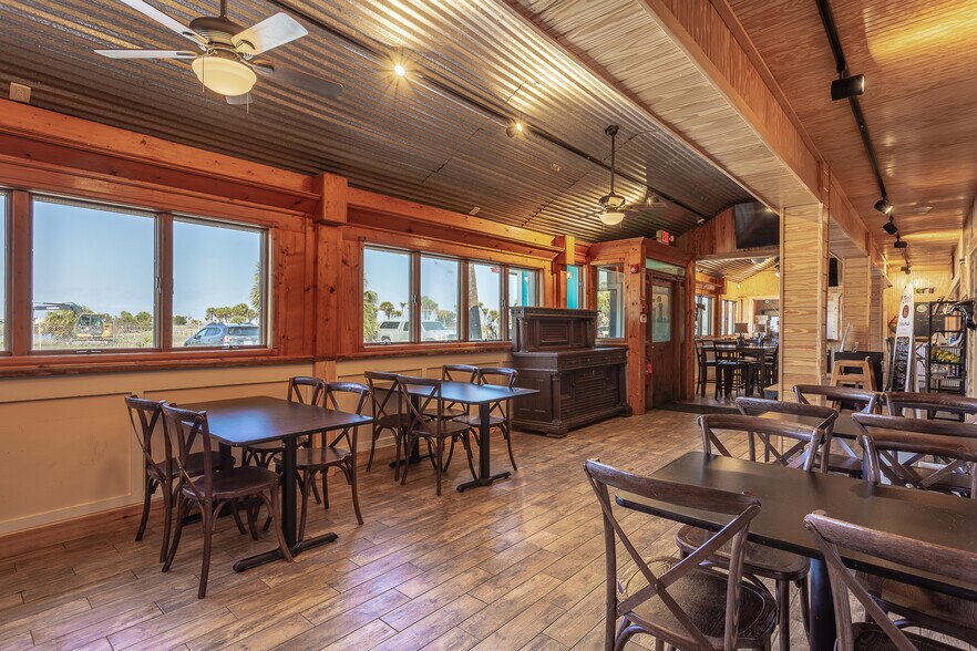 More Photos Of 28 W Bayshore Dr, Saint George Island Restaurant For Sale