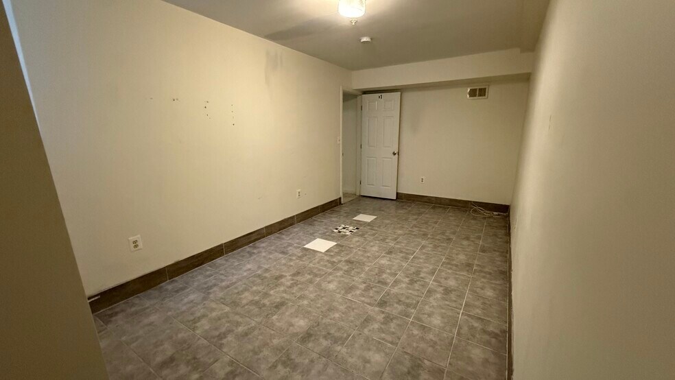 More Photos Of 5212 Astor Pl SE, Washington Assisted Living For Lease