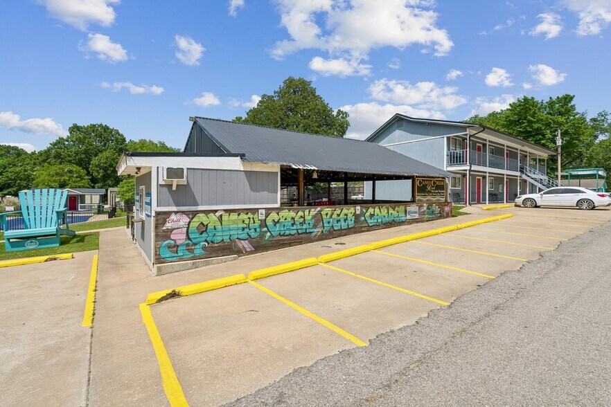 More Photos Of 8848 Soldier Creek Rd, Kingston Hotel For Sale