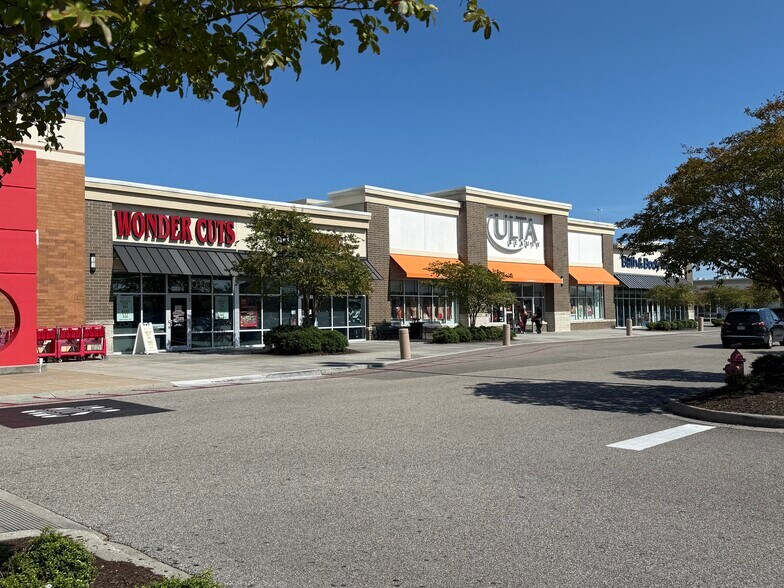 More Photos Of NW Corner I-10 and I-110, D'Iberville Unknown For Lease