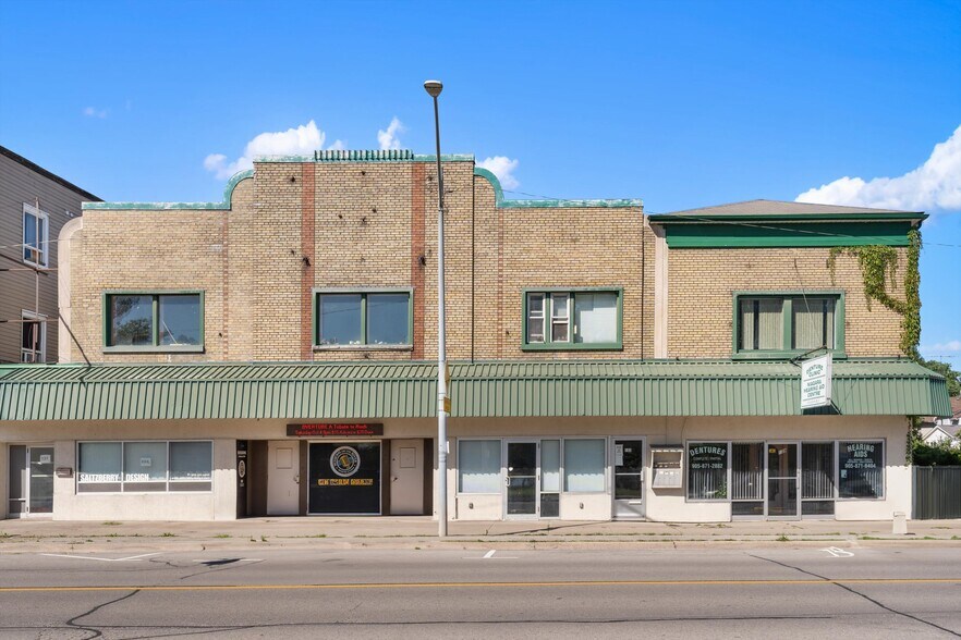 More Photos Of 131-139 Niagara Blvd, Fort Erie Storefront Retail Residential For Sale
