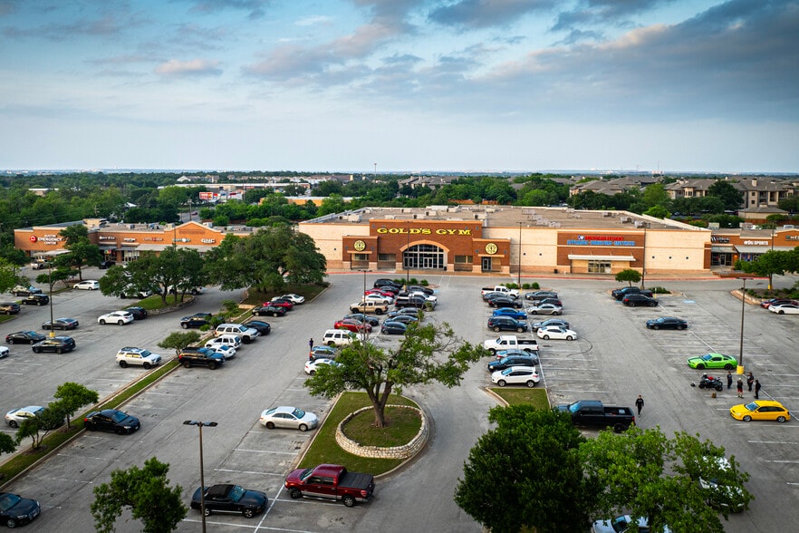 More Photos Of 13435 N Highway 183, Austin Unknown For Lease