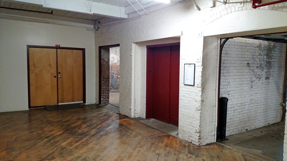 More Photos Of 51-55 Lake St, Nashua Light Manufacturing For Sale