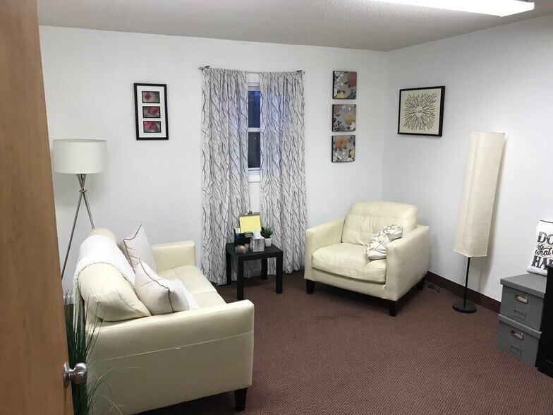 More Photos Of 222 Mckee St, Manchester Office For Lease