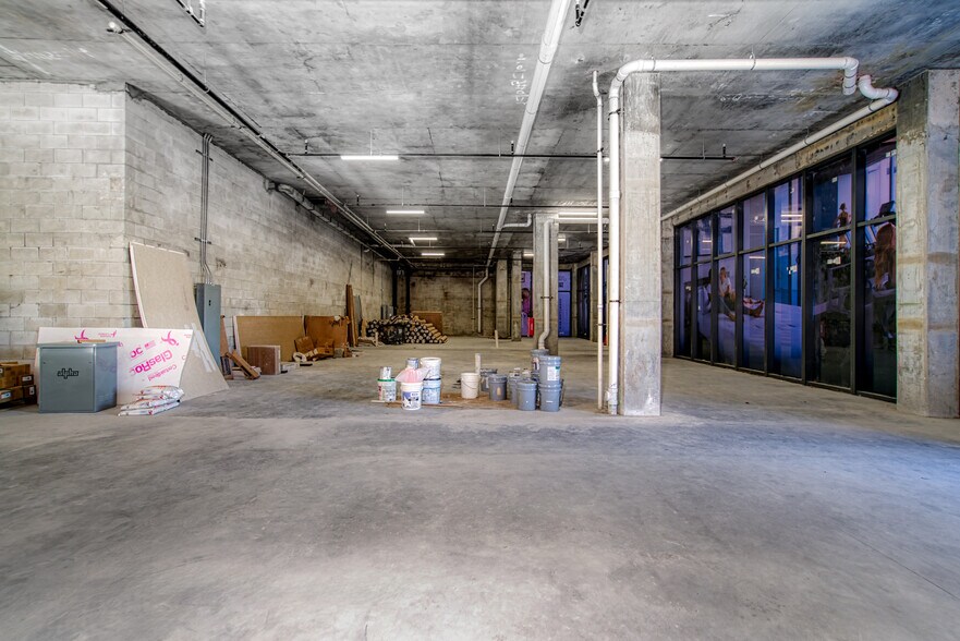 More Photos Of 1809 Jackson St, Hollywood Apartments For Lease