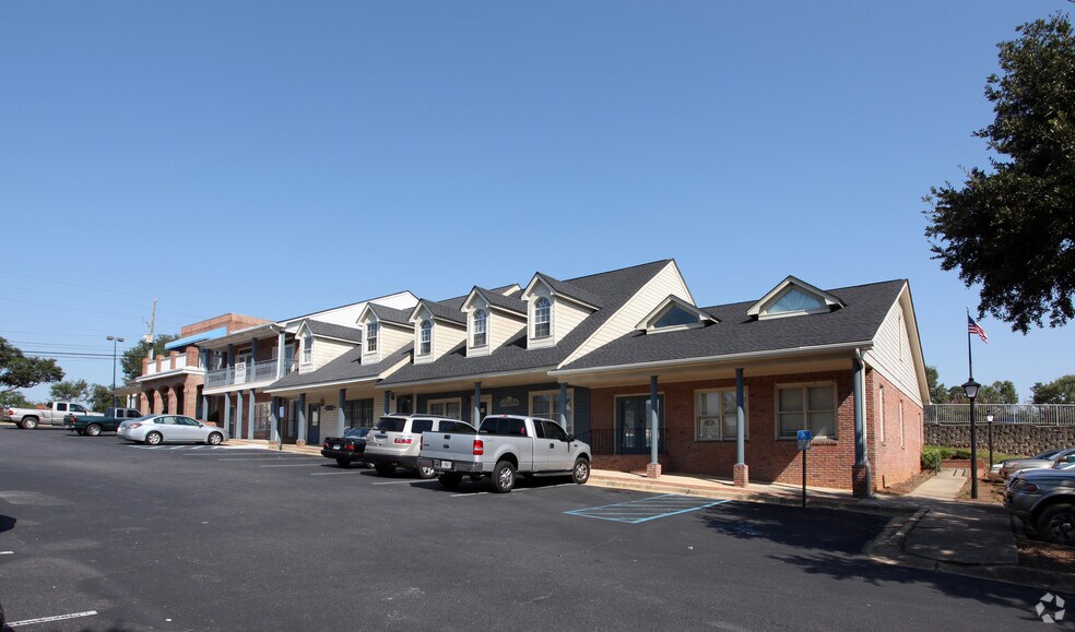 More Photos Of 6160 N Davis Hwy, Pensacola Office For Sale