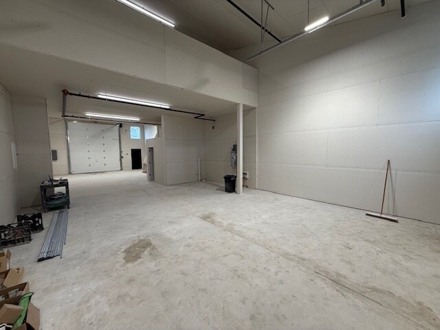 More Photos Of 5484 7th St NE, Fridley Industrial For Sale