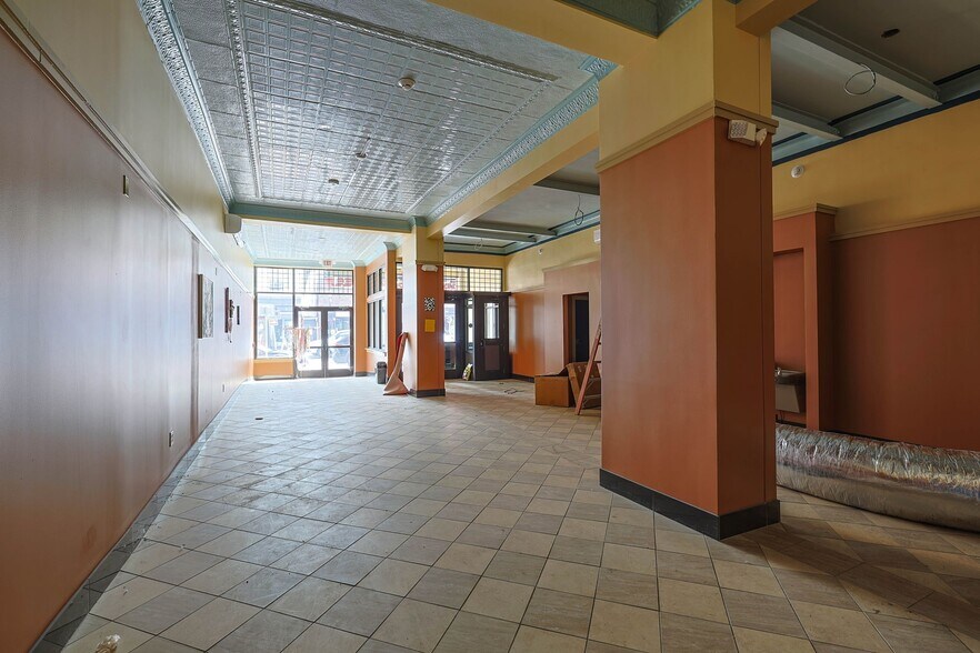 More Photos Of 31 S Main St, Liberty Sports And Entertainment For Sale