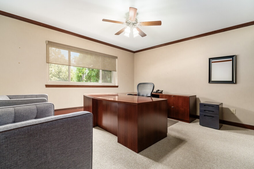 More Photos Of 53 W 3rd Ave, Columbus Office For Sale