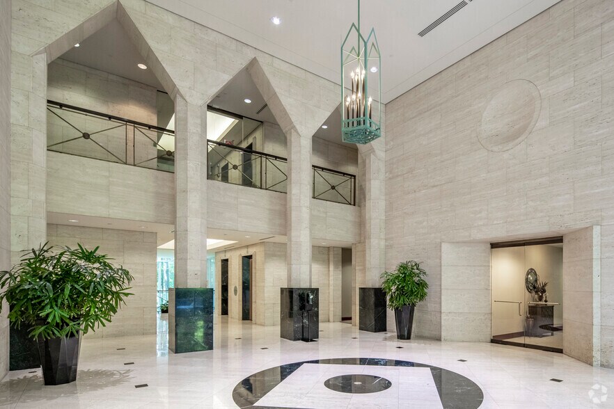 More Photos Of 1000 Urban Center Dr, Vestavia Hills Unknown For Lease