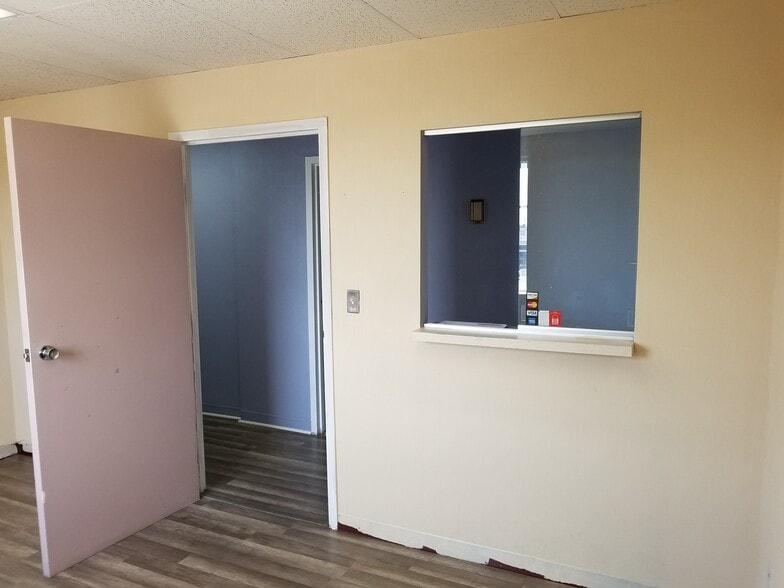 More Photos Of 3611 Branch Ave, Temple Hills Medical For Lease