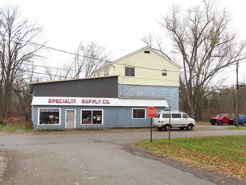 Primary Photo Of 200 1st St, Conneaut Lake Storefront Retail Residential For Sale