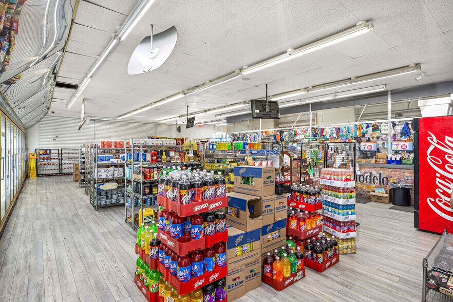 More Photos Of 10644 Morang Dr, Detroit Storefront For Sale