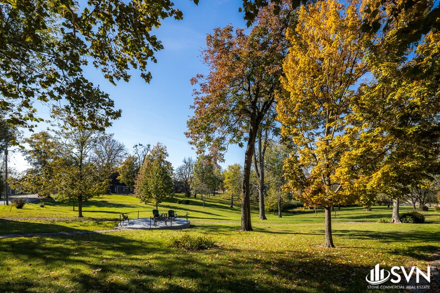 More Photos Of 638 Beaumont Inn Dr, Harrodsburg Hotel For Sale