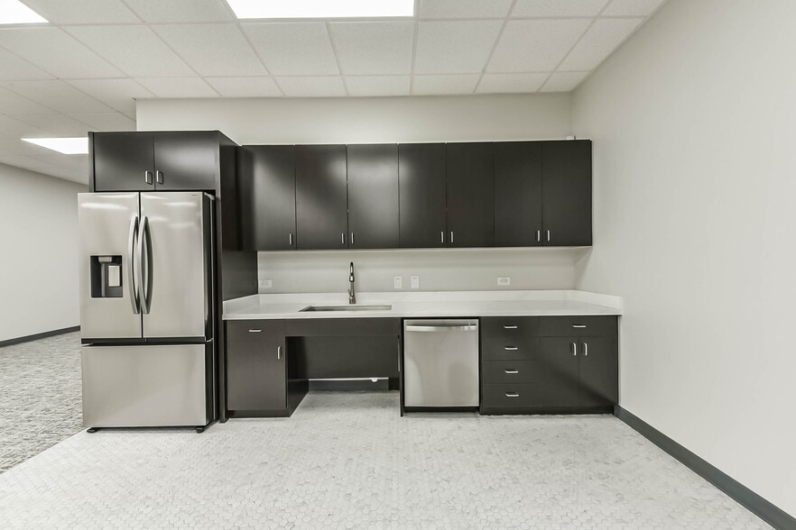 More Photos Of 4608 Nolda St, Houston Loft Creative Space For Lease
