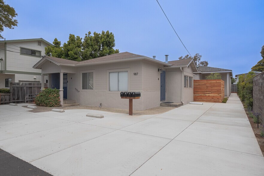 More Photos Of 987 Harcourt Ave, Seaside Multifamily For Sale