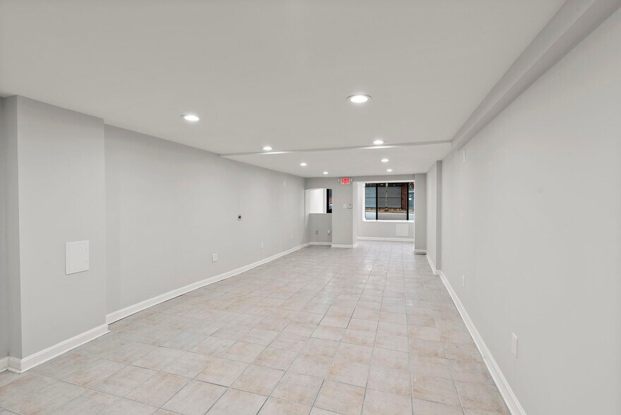 More Photos Of 4710 Liberty Heights Ave, Baltimore General Retail For Sale