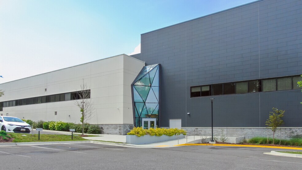 More Photos Of 11700 Beltsville Dr, Beltsville Office For Lease