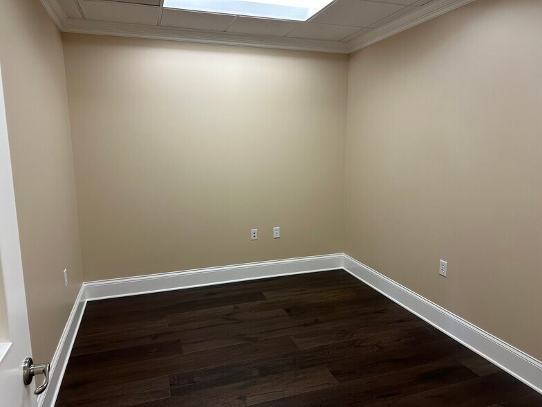 More Photos Of 11470 Parkside Dr, Knoxville Office For Lease