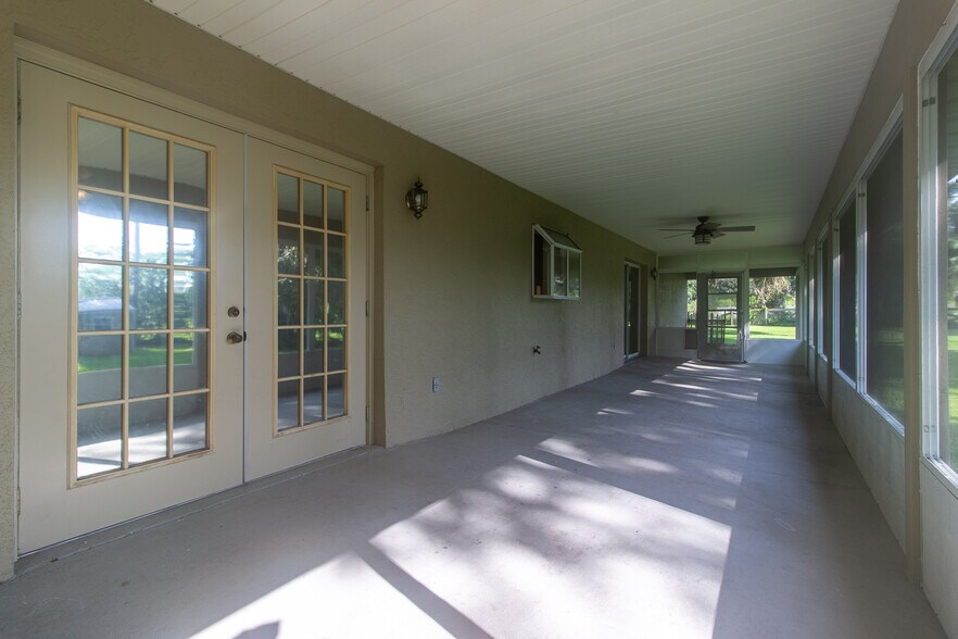 More Photos Of 3255 SE 3rd Ave, Ocala Office Residential For Sale