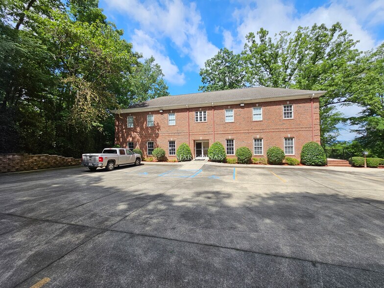 Primary Photo Of 3605 Cahaba Beach Rd, Birmingham Office For Sale
