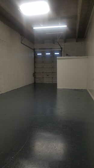 More Photos Of 5923 Anglers Ave, Fort Lauderdale Warehouse For Lease