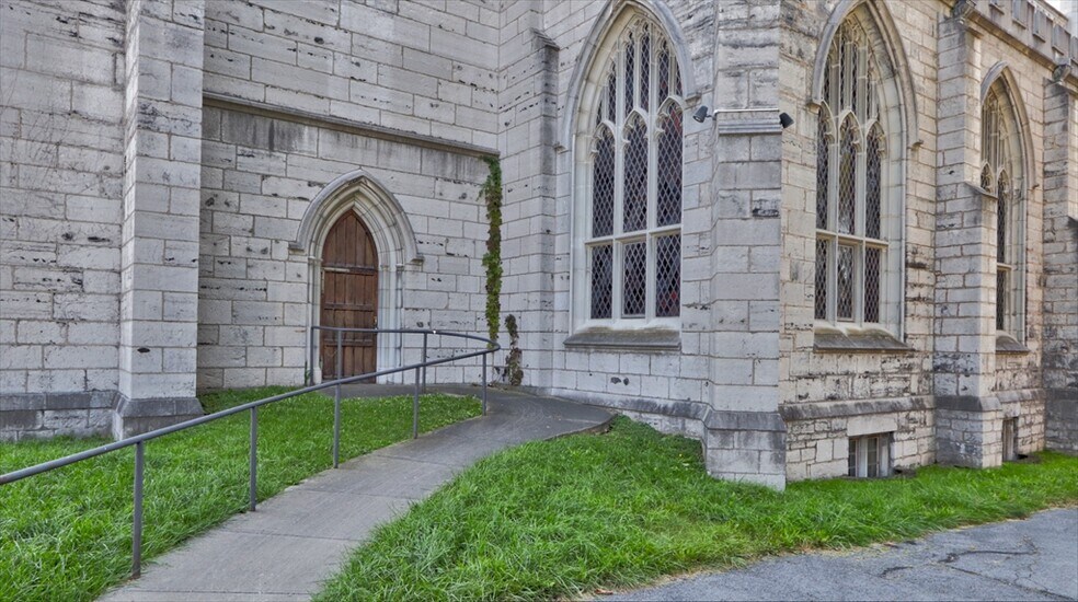 More Photos Of 520 S Main St, Geneva Religious Facility For Sale