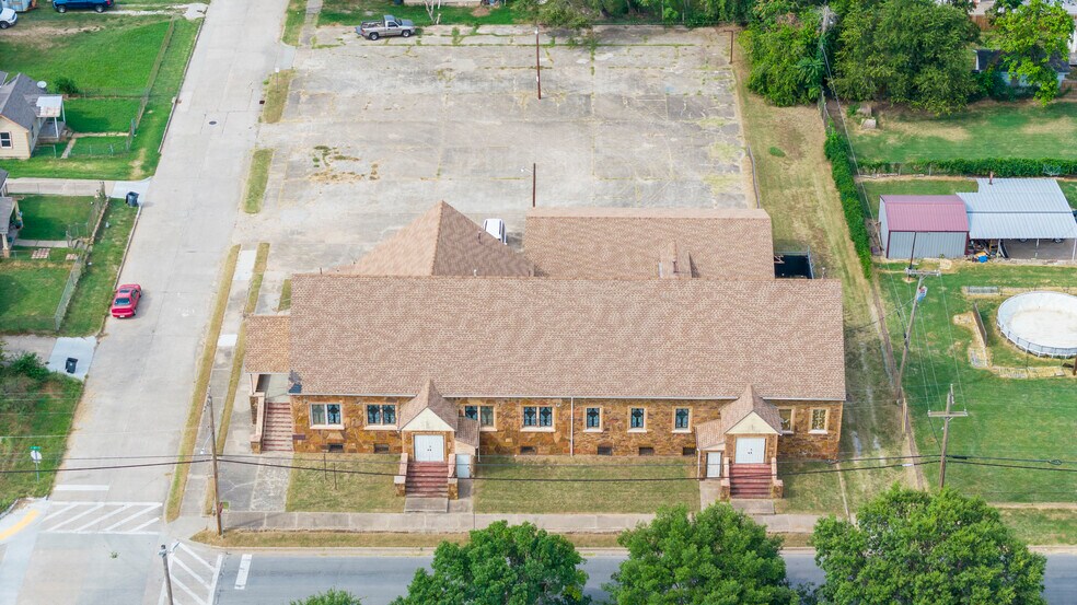 More Photos Of 4225 W 5th St, Tulsa Religious Facility For Sale