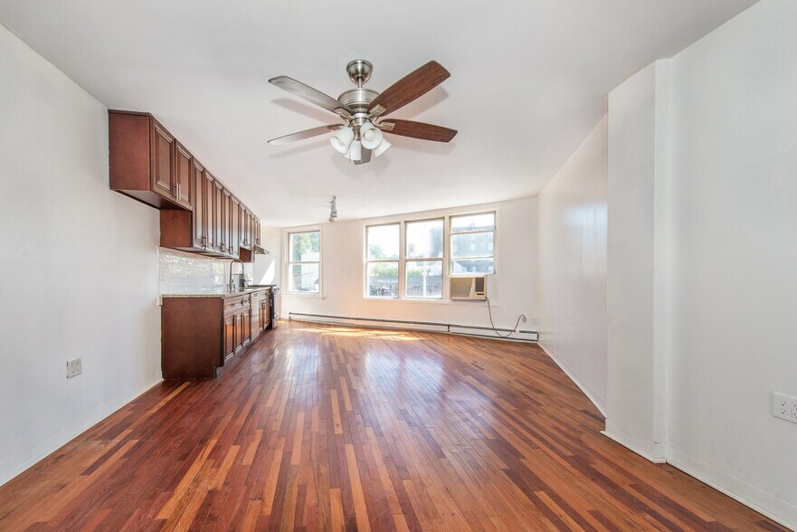 More Photos Of 611 Summit Ave, Union City Storefront Retail Residential For Sale