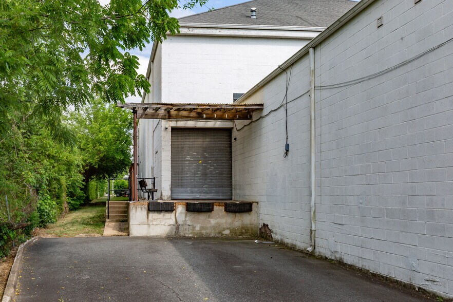 More Photos Of 4416-4434 Lafayette Blvd, Fredericksburg Storefront Retail Office For Sale