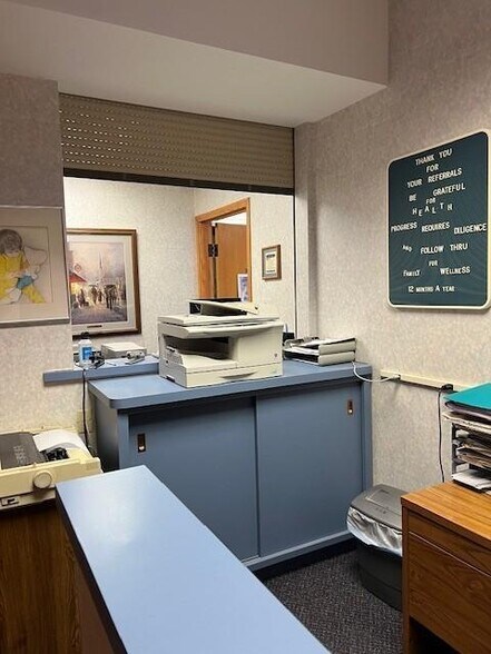 More Photos Of 1521 Northway Dr, Saint Cloud Medical For Sale